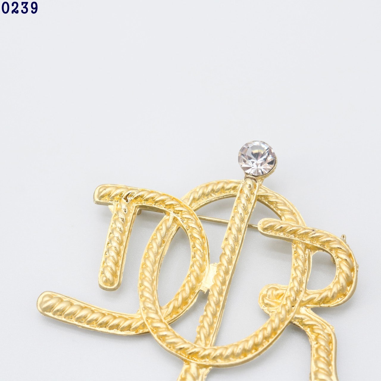 5_fi2Ud018svcu3oow8hyu93c_tjp7jl.jpg