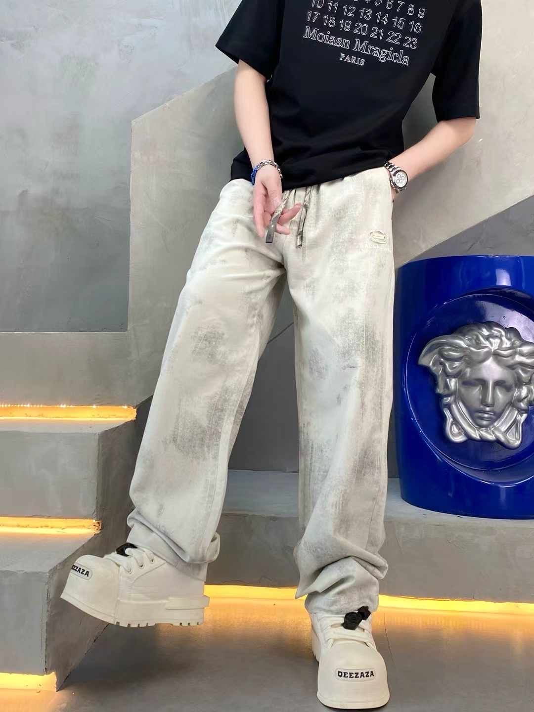 aa.jpg