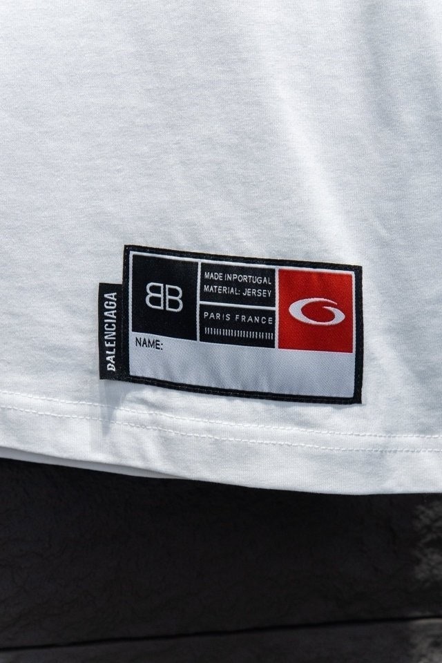 6_2e8Ud018svc1pd340cz3hqtr_4144s3.jpg