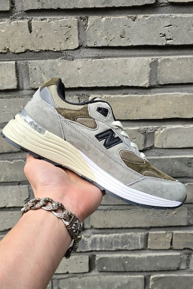 a_39aUd018svcuu0kdwoykmtl_413zjm.jpg