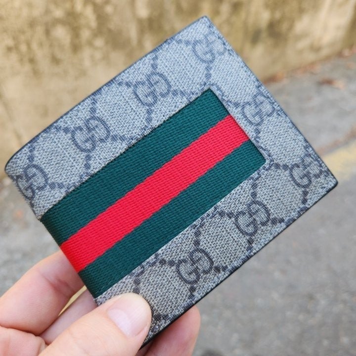 1_4c9Ud018svcs31ebglhktu9_413zjm.jpg