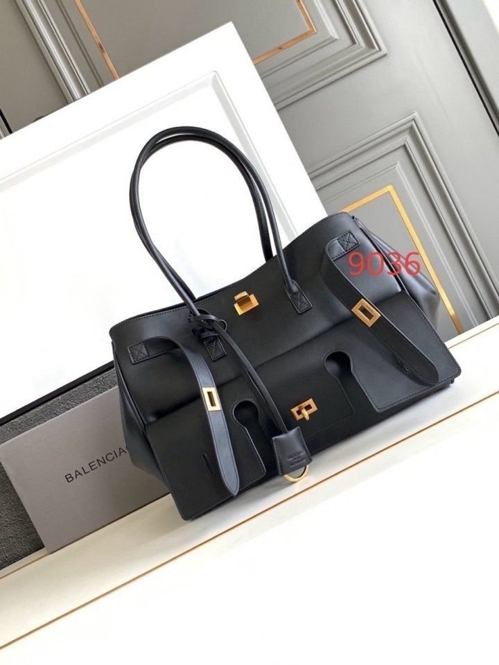 0_ga1Ud018svc189sn130zqf1l_413zjm.jpg