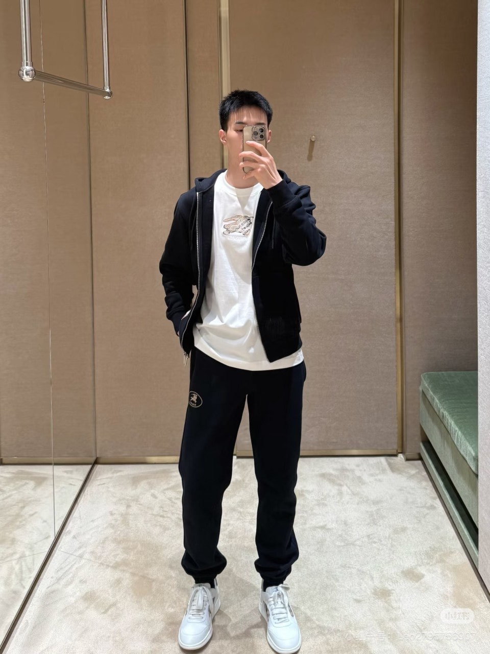 aa.jpg