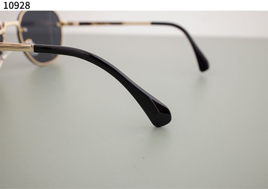 h_45iUd018svc15udhaw59k4id_evzsoc.jpg