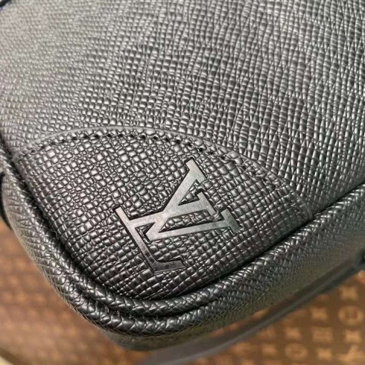 9_97aUd018svc1jrkxrglzs5pk_413zjm.jpg