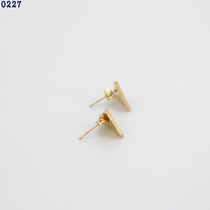 g_ba6Ud018svc88rjnrxl9465_413zjm.jpg