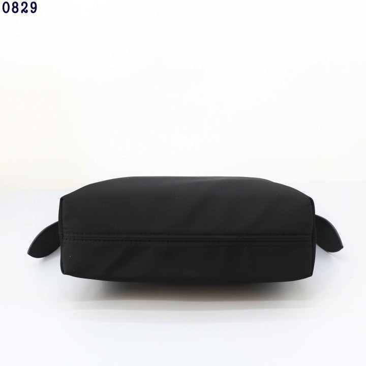 2_gb8Ud018svc1m3938u5hl0nt_413zjm.jpg