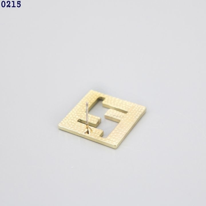 8_8agUd018svcnzmfkk0bg9ic_413zjm.jpg