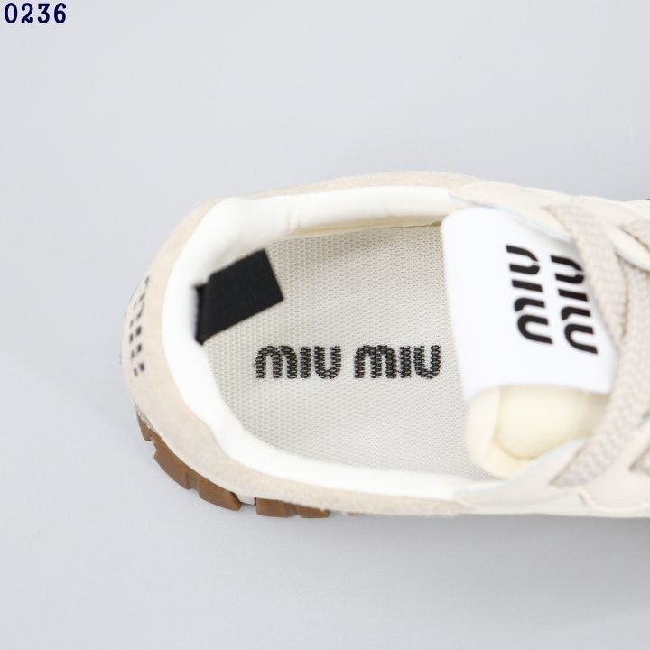 0_5b6Ud018svc1v5an2fel1l28_413zjm.jpg