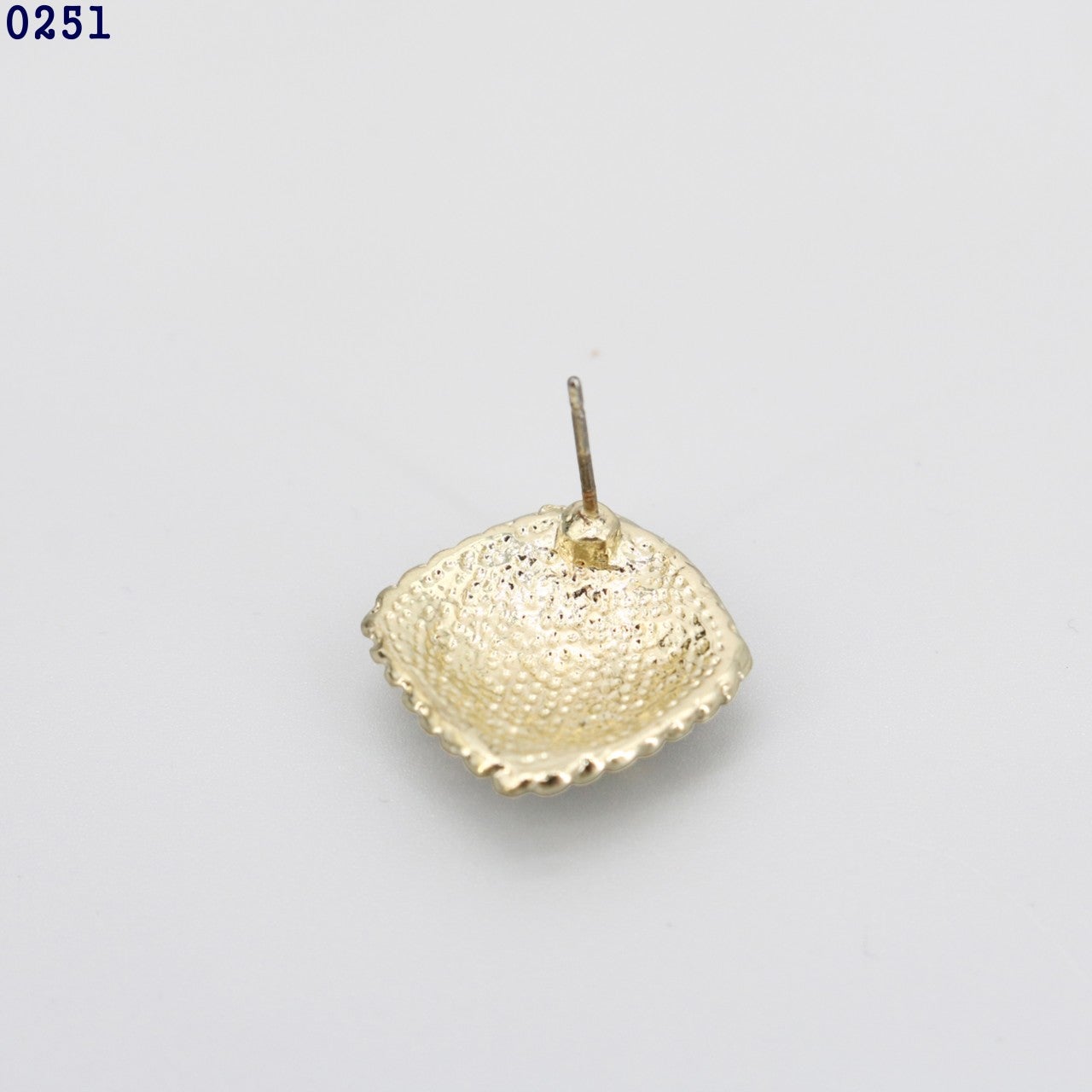 a_hb4Ud018svcwicn6dx2x4yy_tjp7jl.jpg