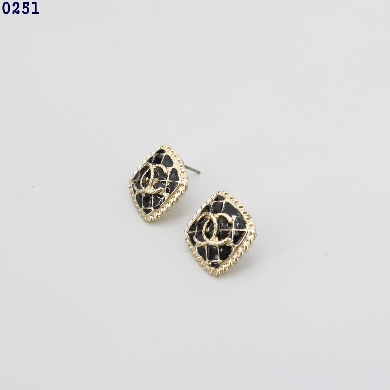9_fb4Ud018svc582fhlcp63dm_tjp7jl.jpg