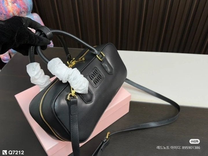 i_39aUd018svc1dhxxfwyumxuw_413zjm.jpg