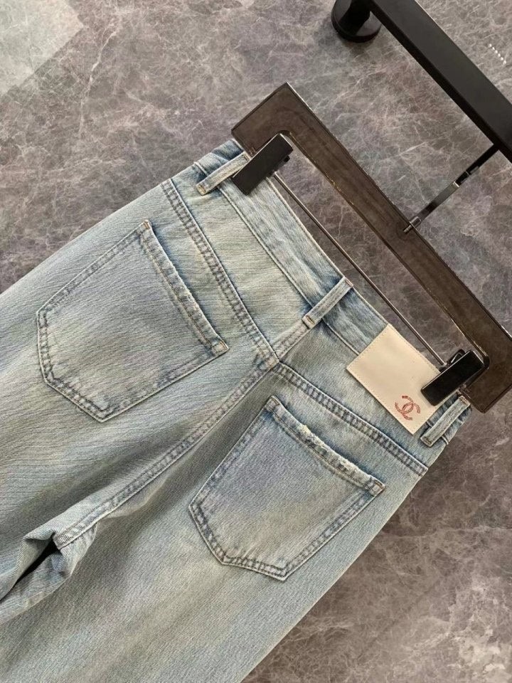 aa.jpg