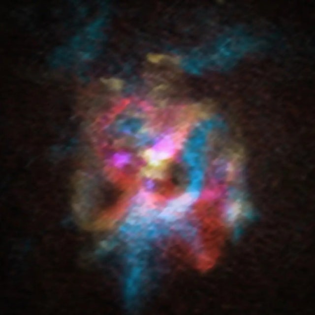 Supergiant star's gigantic bubble surprises scientists