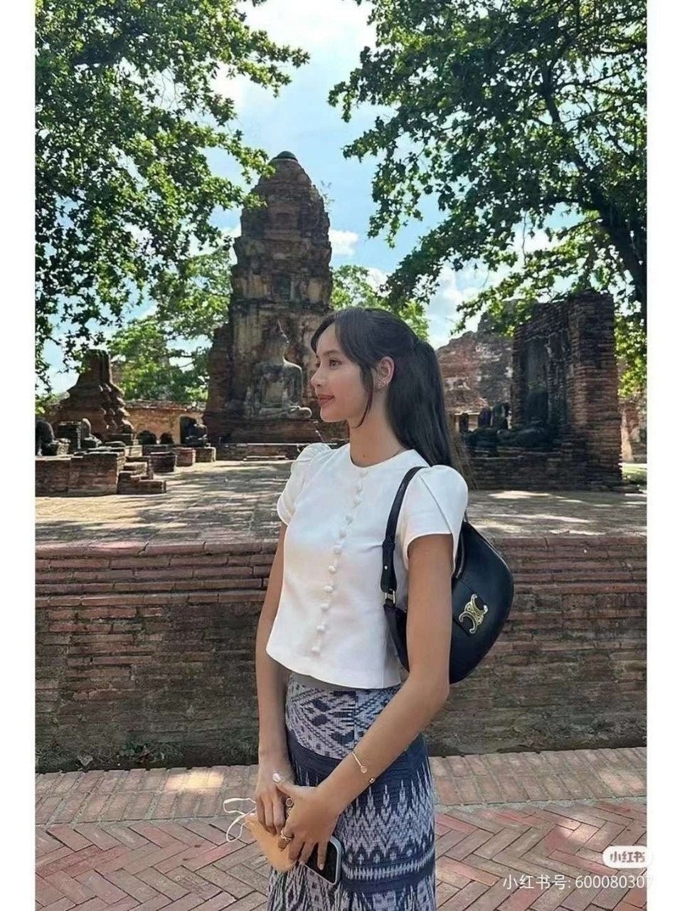 aa.jpg