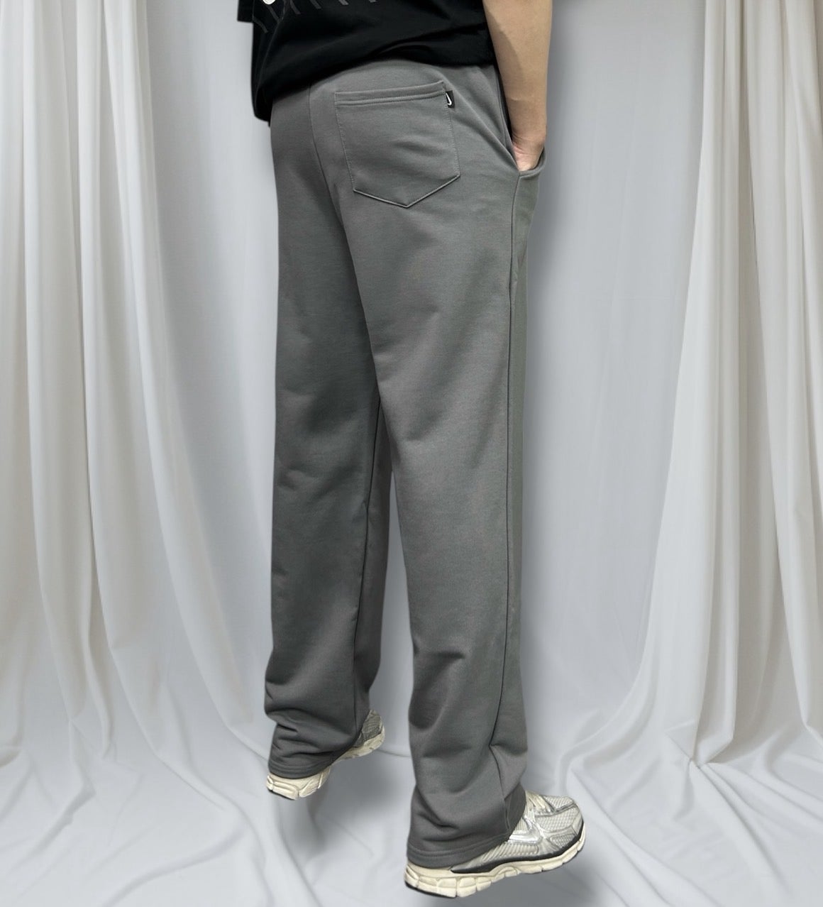 0_jfdUd018svcpg3cimdhirex_fpdjze.jpg