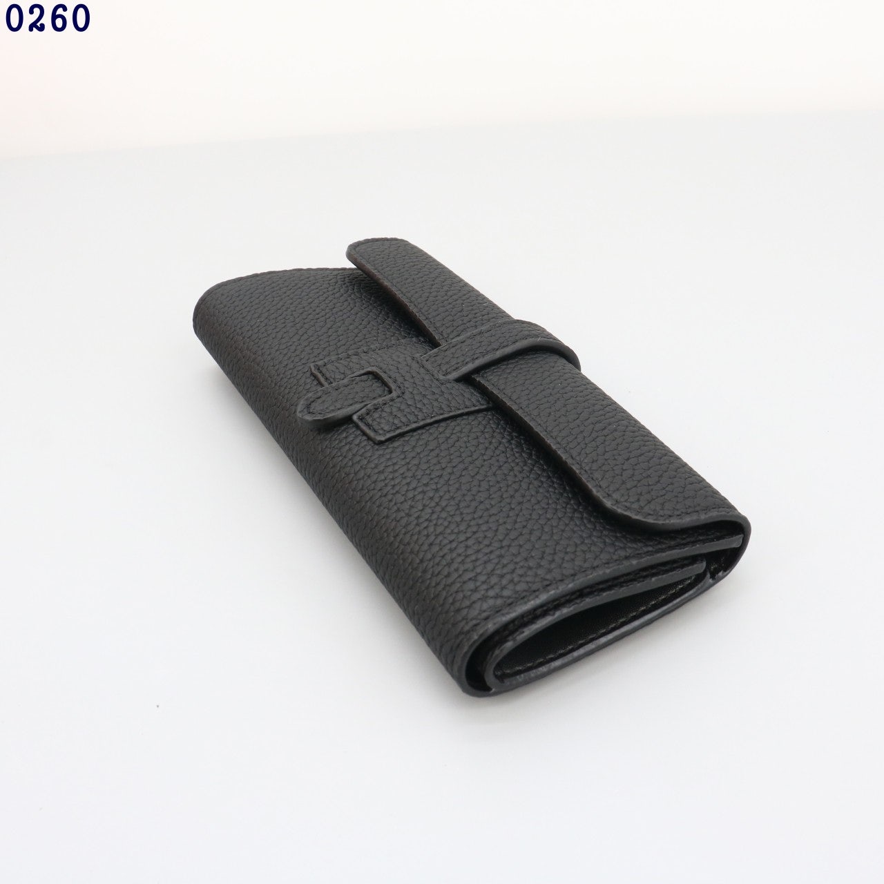 2_a67Ud018svc14muu5cdf2s55_t0fqei.jpg