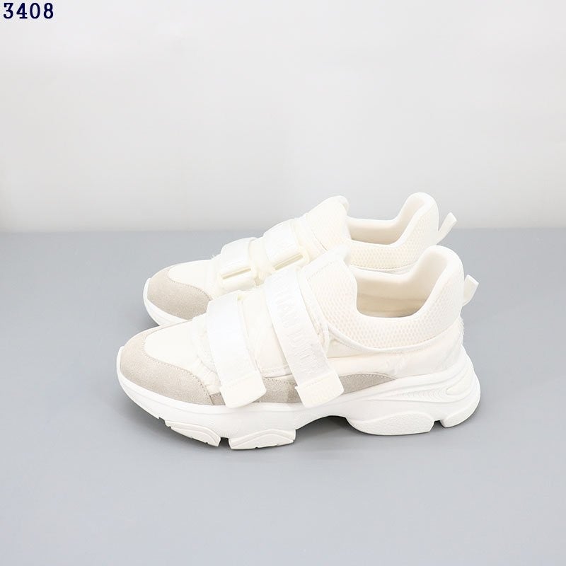 3_46iUd018svcj788o7j6q3i_siwzux.jpg