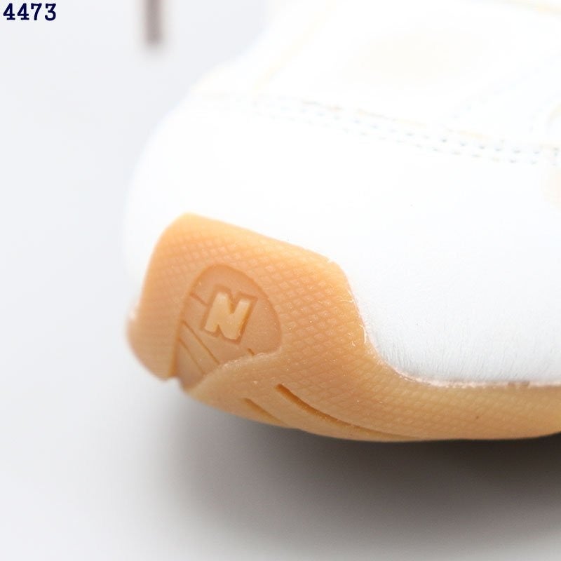 2_e8eUd018svc18e83gjd0cx18_t22n2v.jpg