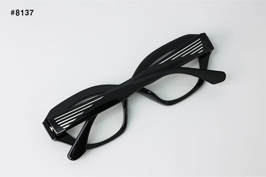 a_e01Ud018svcd9t8biltscix_413zjm.jpg