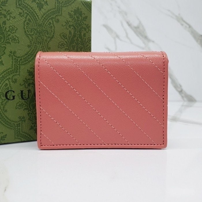 g_71aUd018svc1crng5nnqygi3_413zjm.jpg