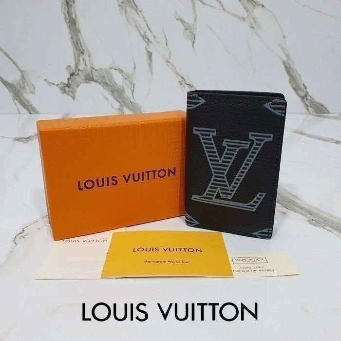 0_h2bUd018svc17esxvl5uignm_413zjm.jpg