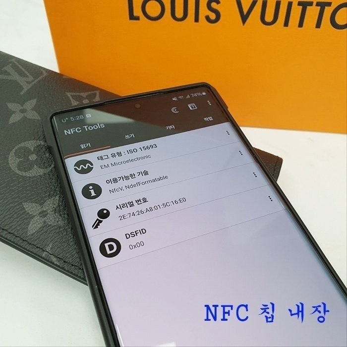 c_g1jUd018svc1lwjj5fnj5g0i_413zjm.jpg