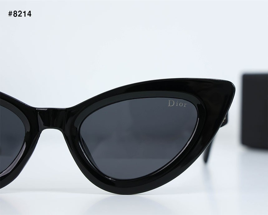 3_e8hUd018svc19431z4vldlkk_413zjm.jpg