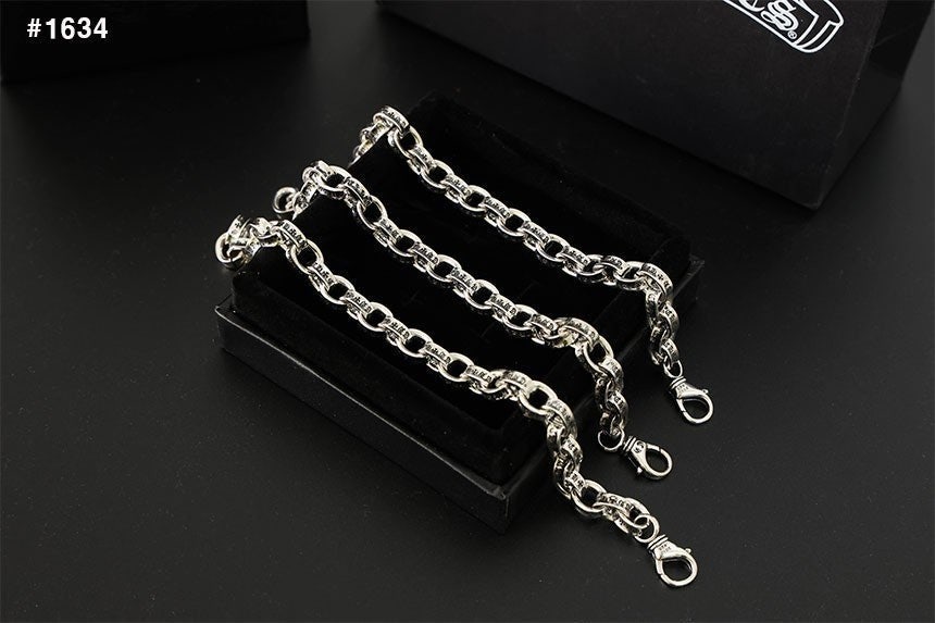 7_j9iUd018svc1girom4dzc39g_413zjm.jpg