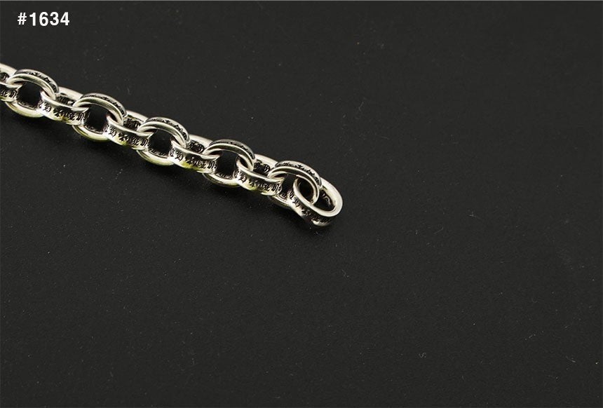 8_59iUd018svc83p7tv2cyojy_413zjm.jpg