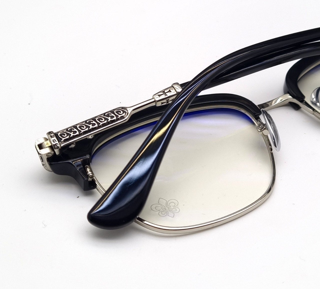 6_e3iUd018svc1kl8v2pxyf14q_413zjm.jpg