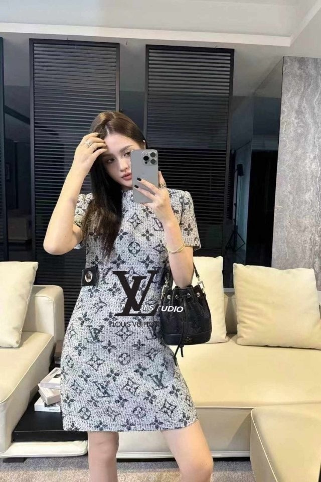 3_721Ud018svc9kqa8ejhyijf_4144s3.jpg