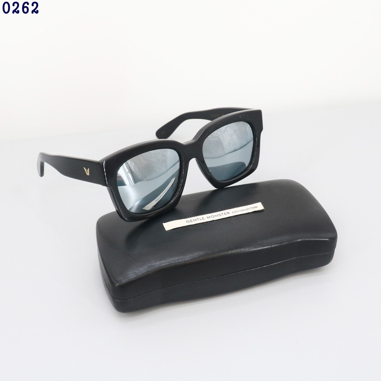 b_935Ud018svc26gdt31b571s_t0fqei.jpg
