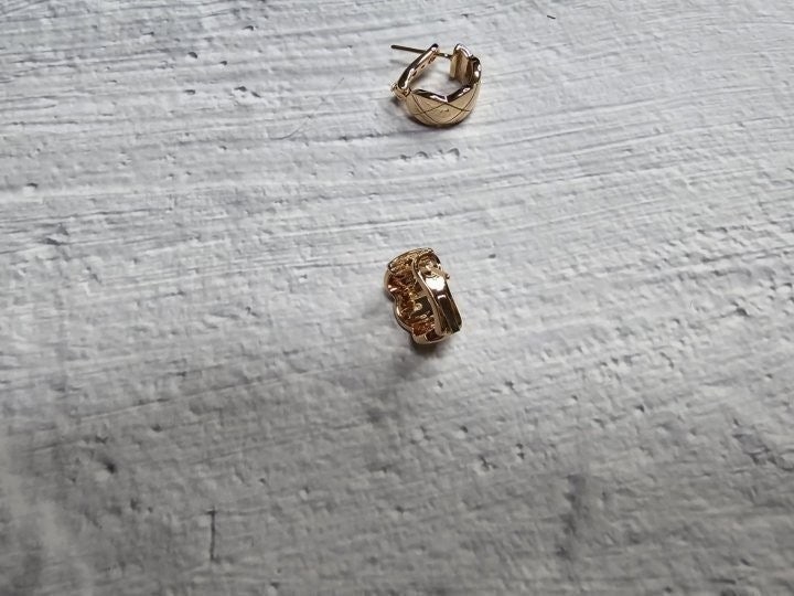 b_e5bUd018svcaluxnl1xziuu_413zjm.jpg