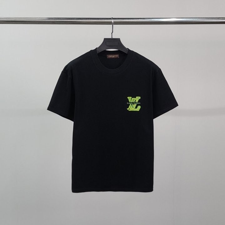 h_4j9Ud018svcuy332gouq2sl_4144s3.jpg