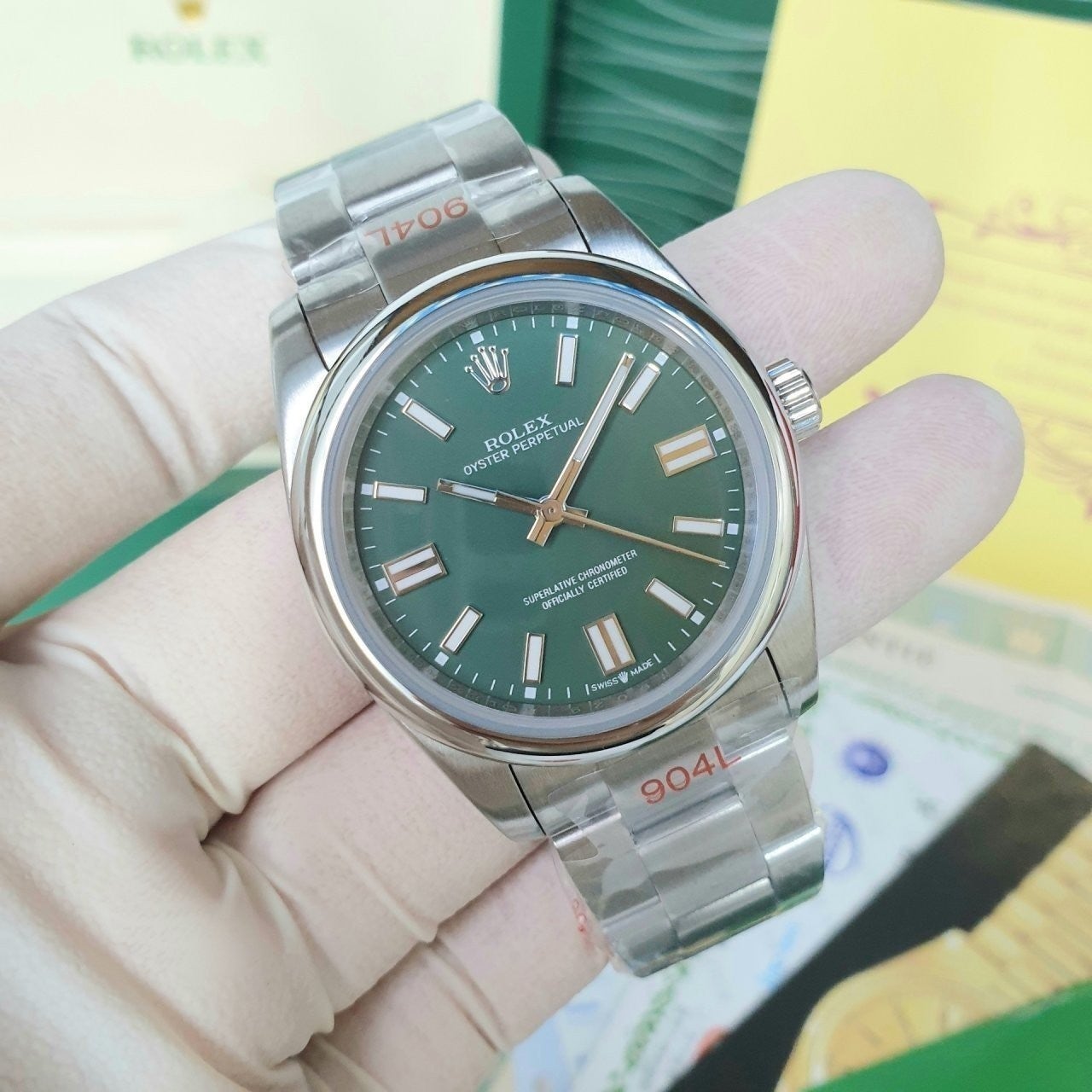 h_8aaUd018svc1ii2m7lvv61ll_eebx60.jpg