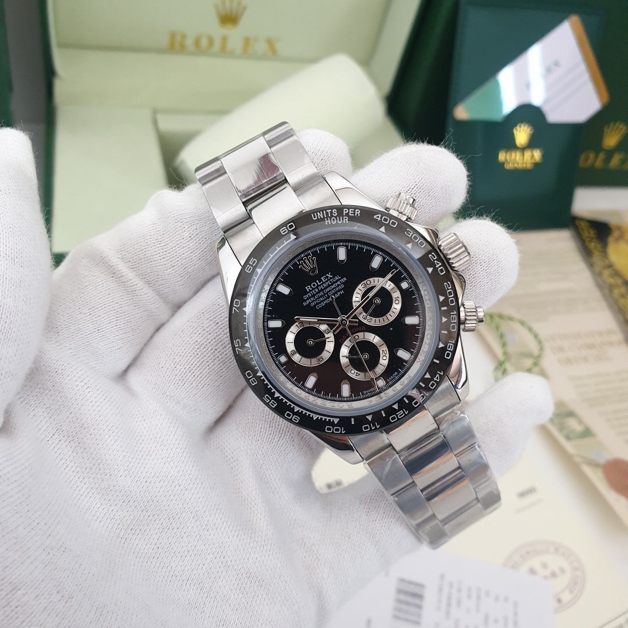 3_950Ud018svcz48269v6z6g8_eebx60.jpg
