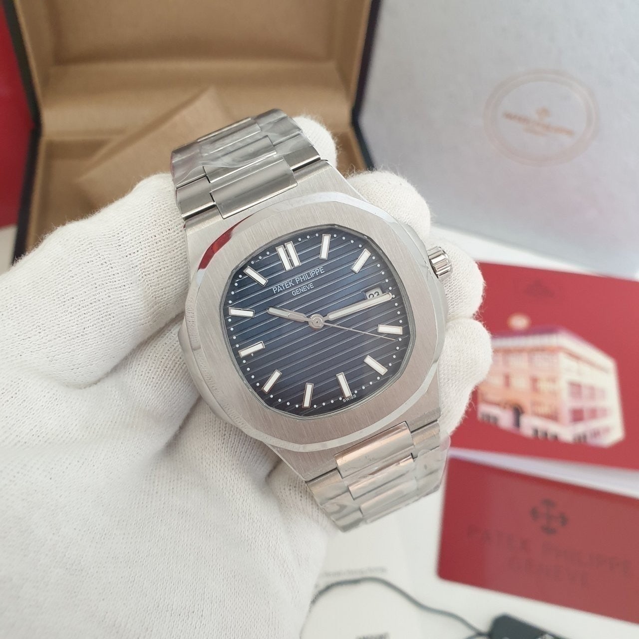 j_88jUd018svc1vpp3ra89vnq2_eebx60.jpg