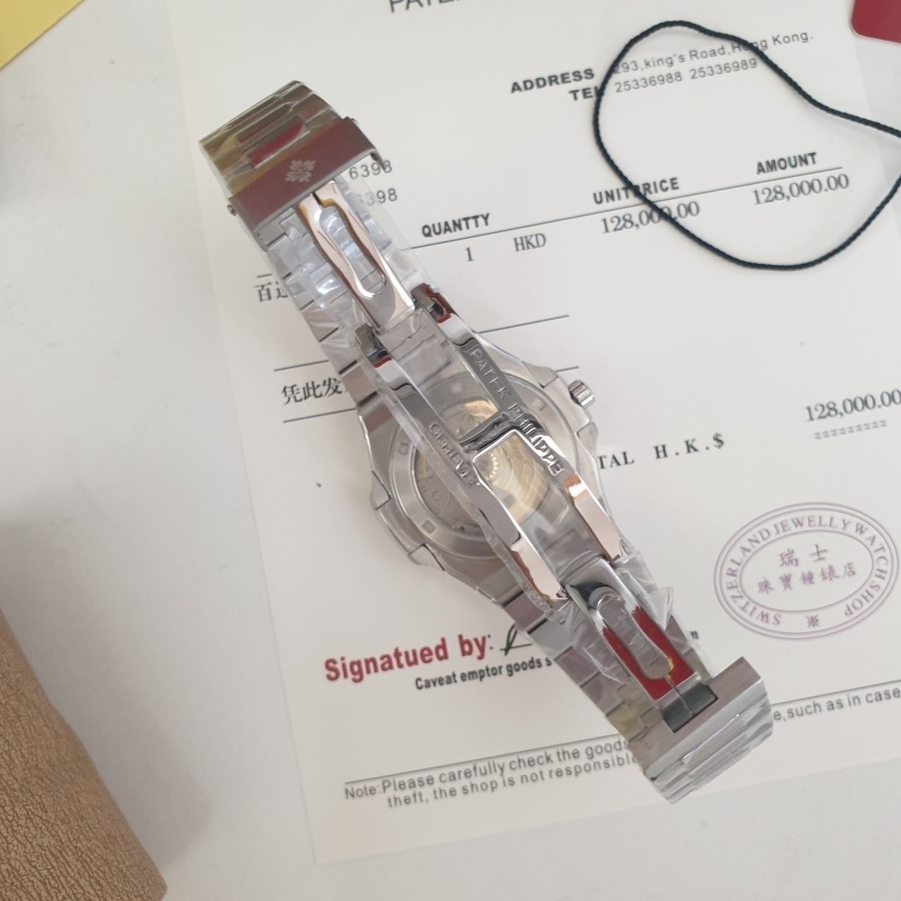 h_g8iUd018svc13tr5cxs5e7l3_eebx60.jpg