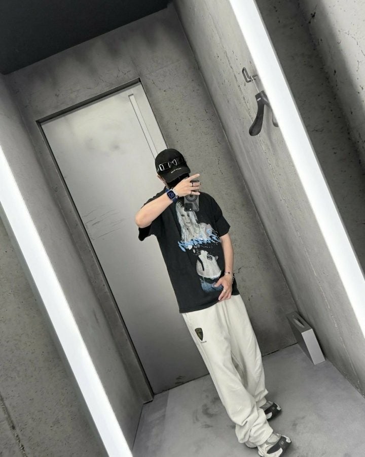 0_4dhUd018svc1l5znpne4z9og_4144s3.jpg