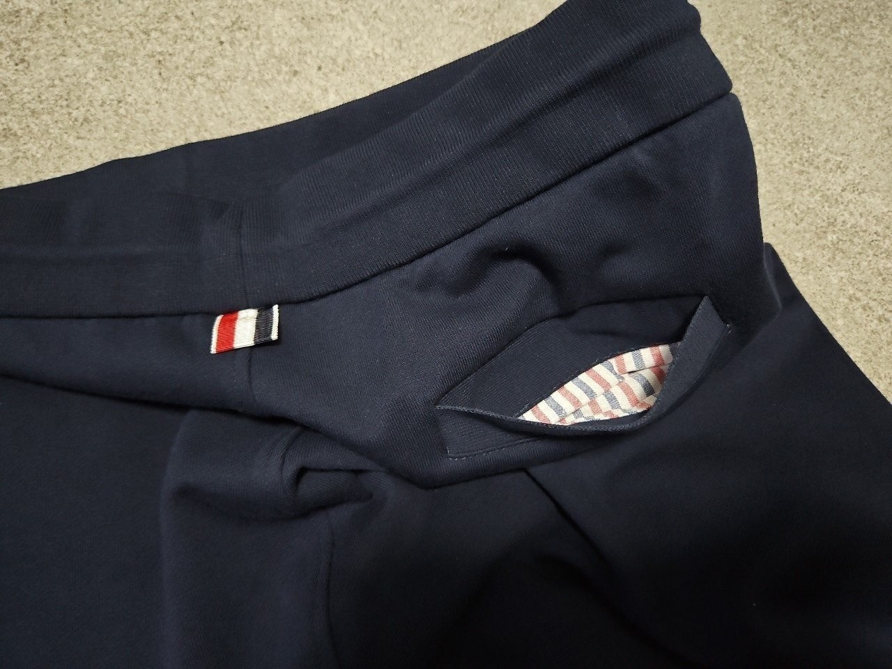 d_f14Ud018svcqeaa1vxq2uly_snwgnf.jpg d_f14Ud018svcqeaa1vxq2uly_snwgnf.jpg