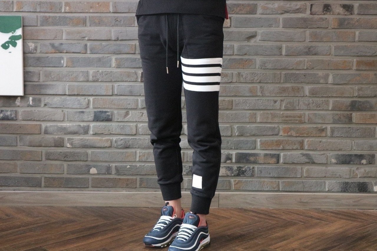 7_815Ud018svc12jdwnq4pos4u_snwgnf.jpg 7_815Ud018svc12jdwnq4pos4u_snwgnf.jpg