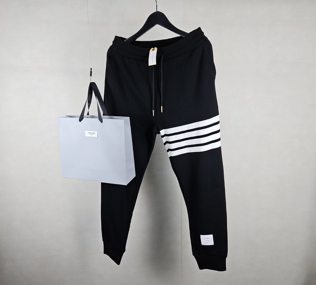 7_g15Ud018svc1du6y38yrj9vi_snwgnf.jpg 7_g15Ud018svc1du6y38yrj9vi_snwgnf.jpg