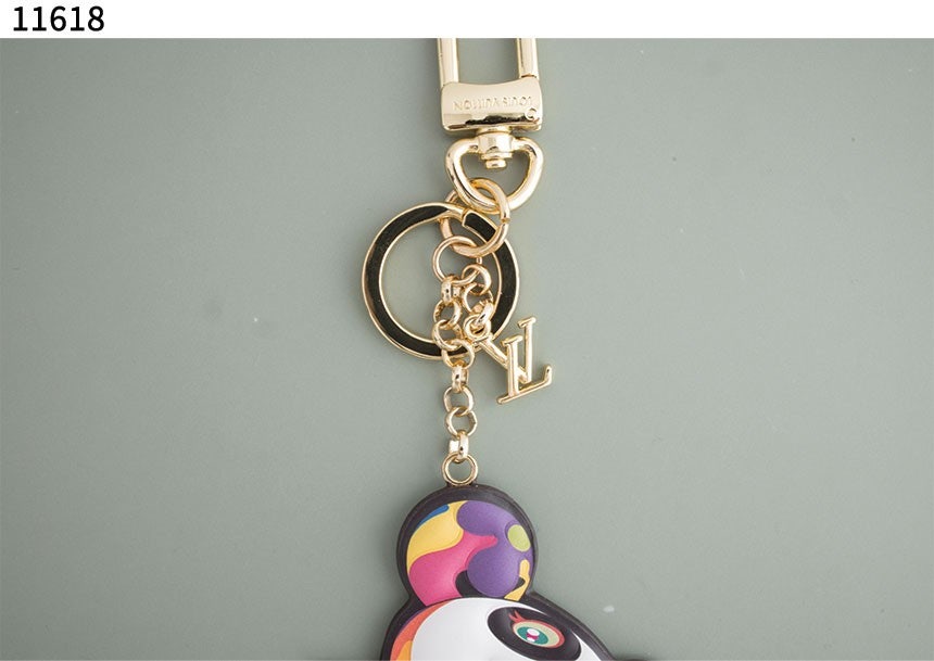 4_c3iUd018svc189iw73vg9lg3_evzsoc.jpg