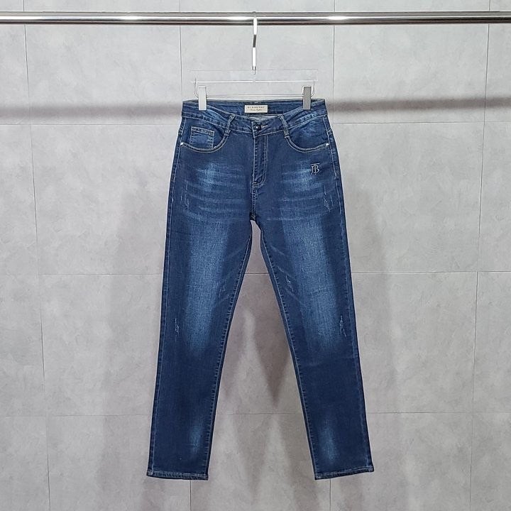 8_85iUd018svc1t76jjdzs059b_1msakq.jpg