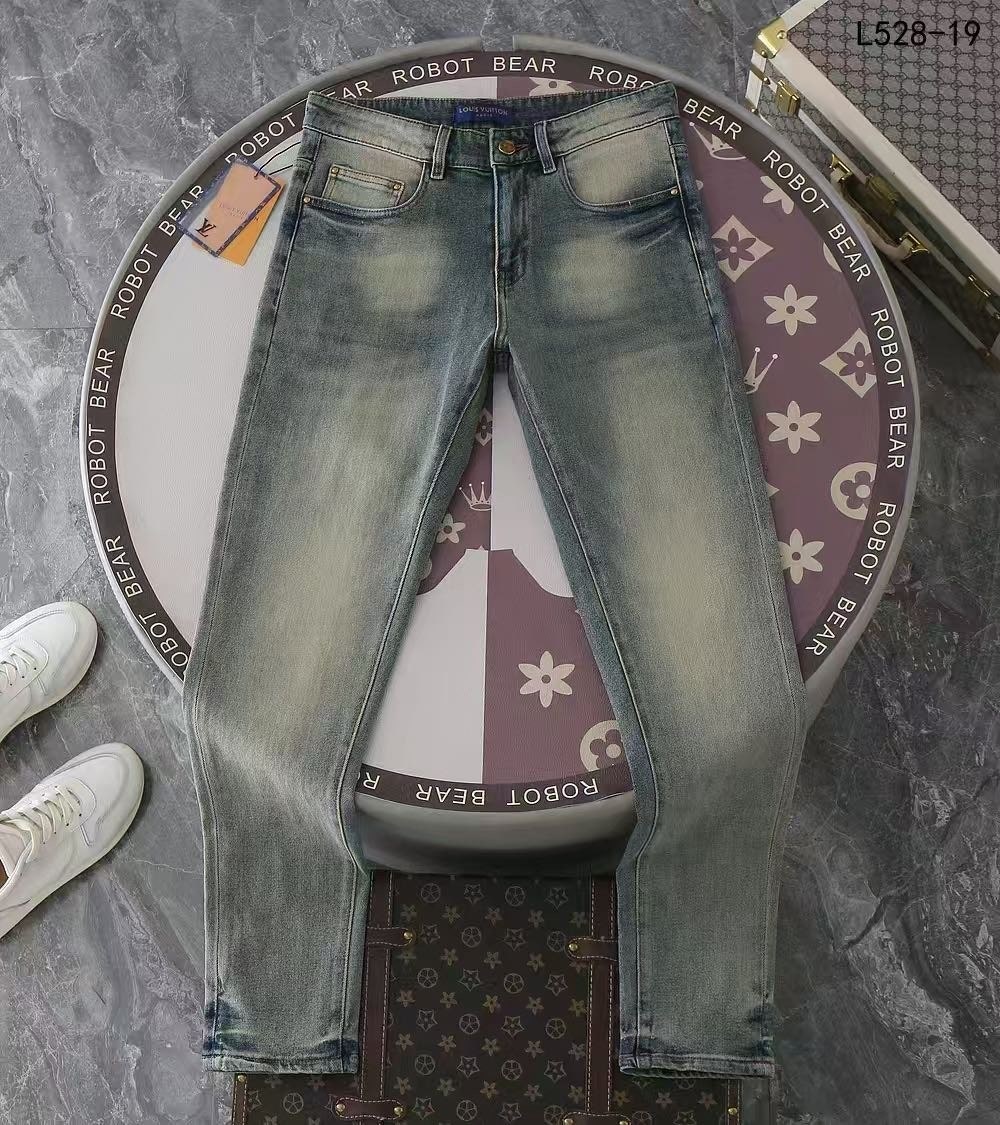 aa.jpg