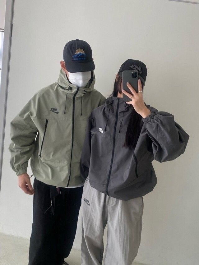 b_0ggUd018svcu8qvgmxbkurh_4144s3.jpg