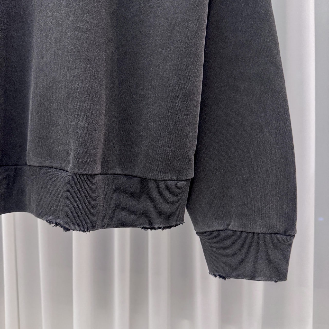 j_3i5Ud018svcif15xzggsu3q_svoica.jpg j_3i5Ud018svcif15xzggsu3q_svoica.jpg