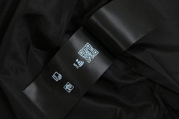 0_b3cUd018svcy0e2cl7dhaby_4144s3.jpg