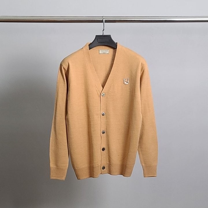 j_h1cUd018svc15jp76l8ccde0_4144s3.jpg